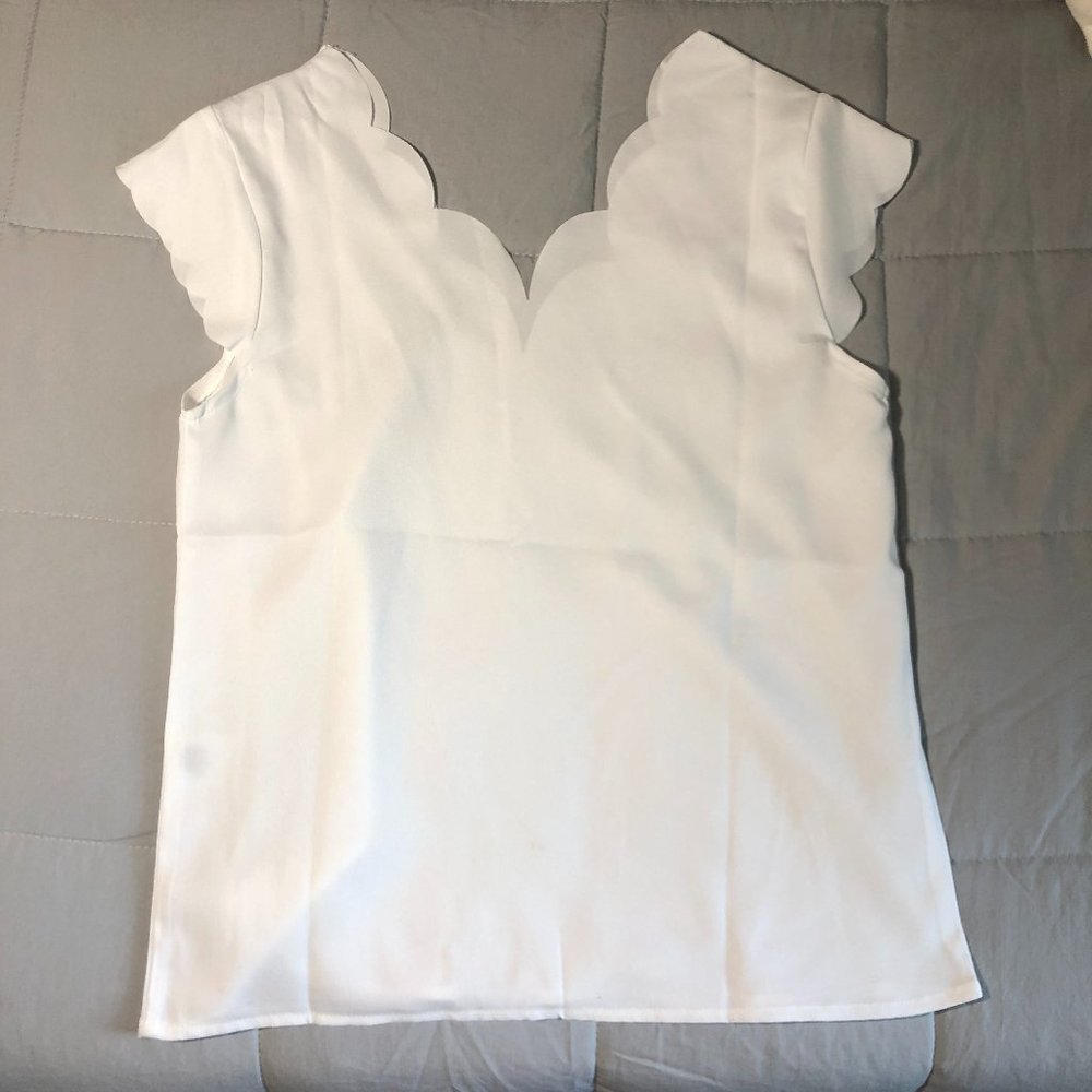 SHEIN Scalloped Neck Blouse - Picture 2 of 3